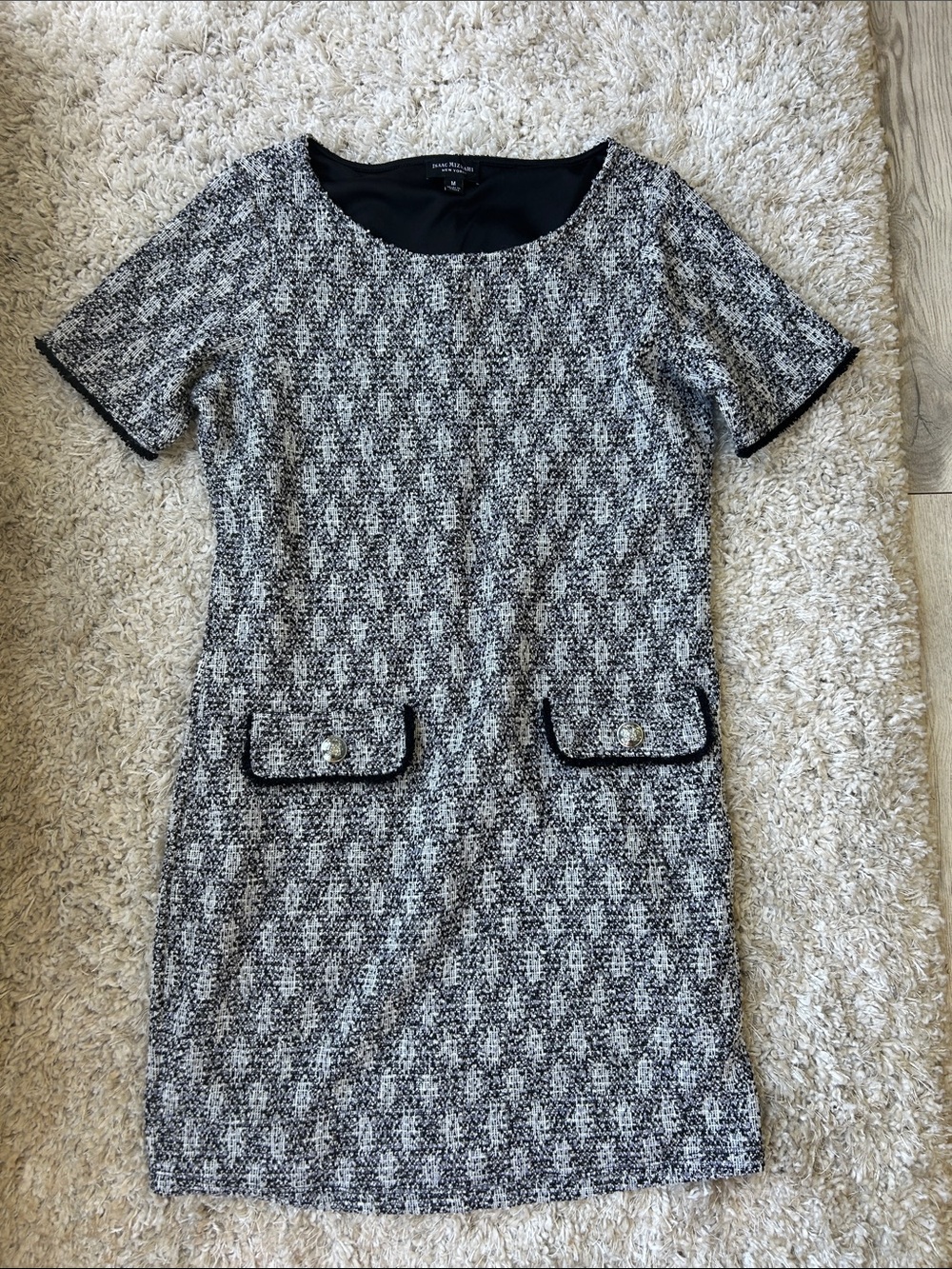 Isaac Mizrahi Black and White Tweed Shift Dress with Pocket Accents